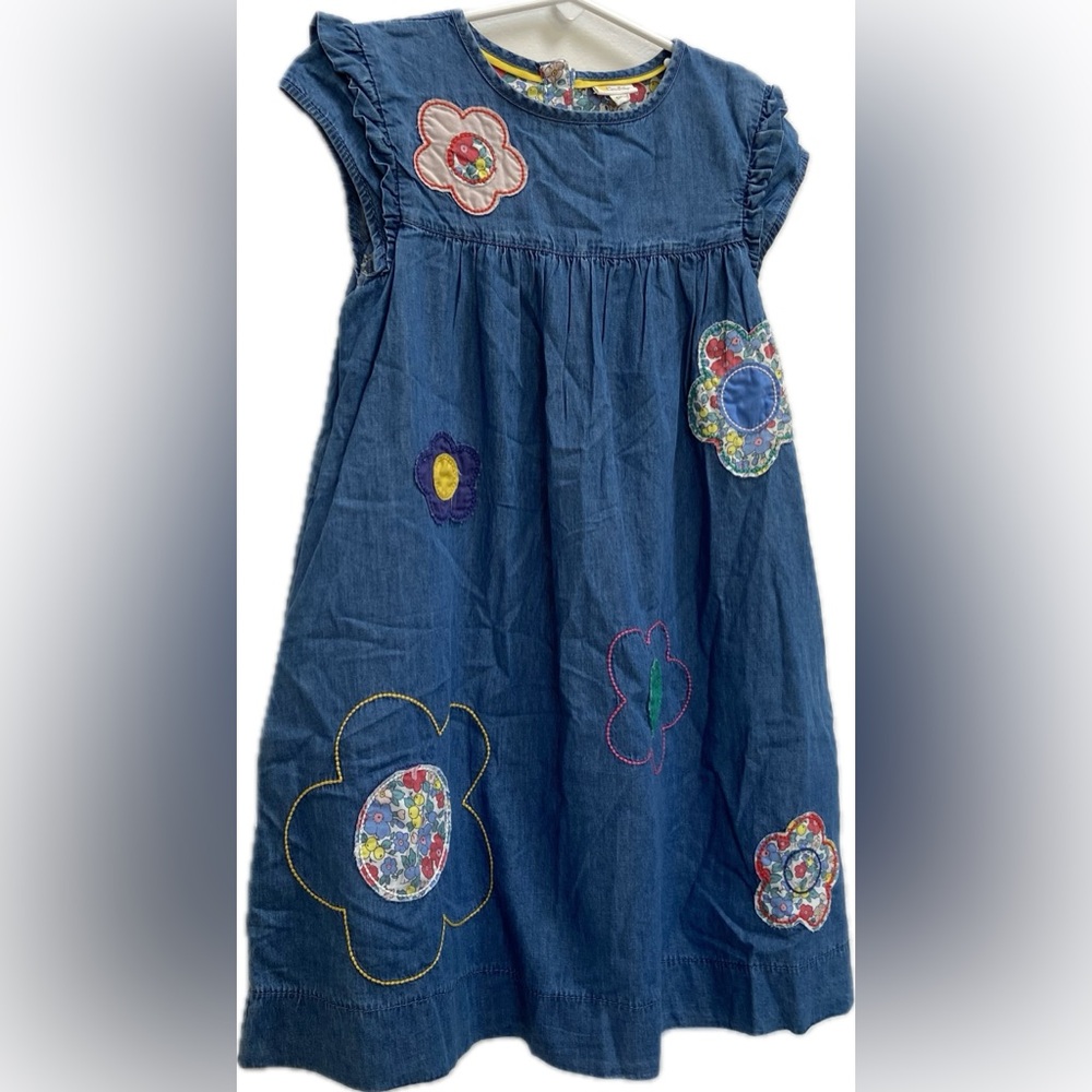 MINI BODEN FLORAL EMBROIDERED APPLIQUÉ CHAMBRAY GIRLS BOHO UNIQUE DRESS